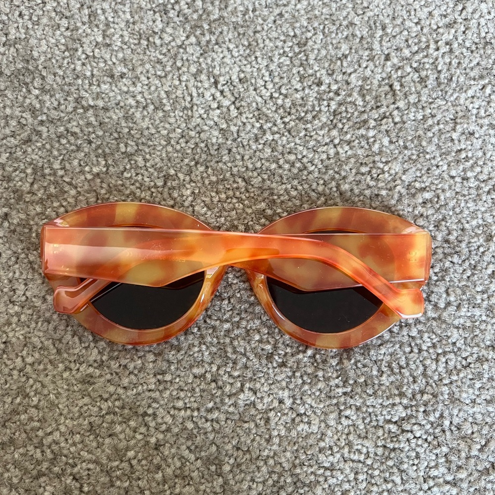 Cat Eye Tortoiseshell Sunglasses NWOT - Picture 3 of 4